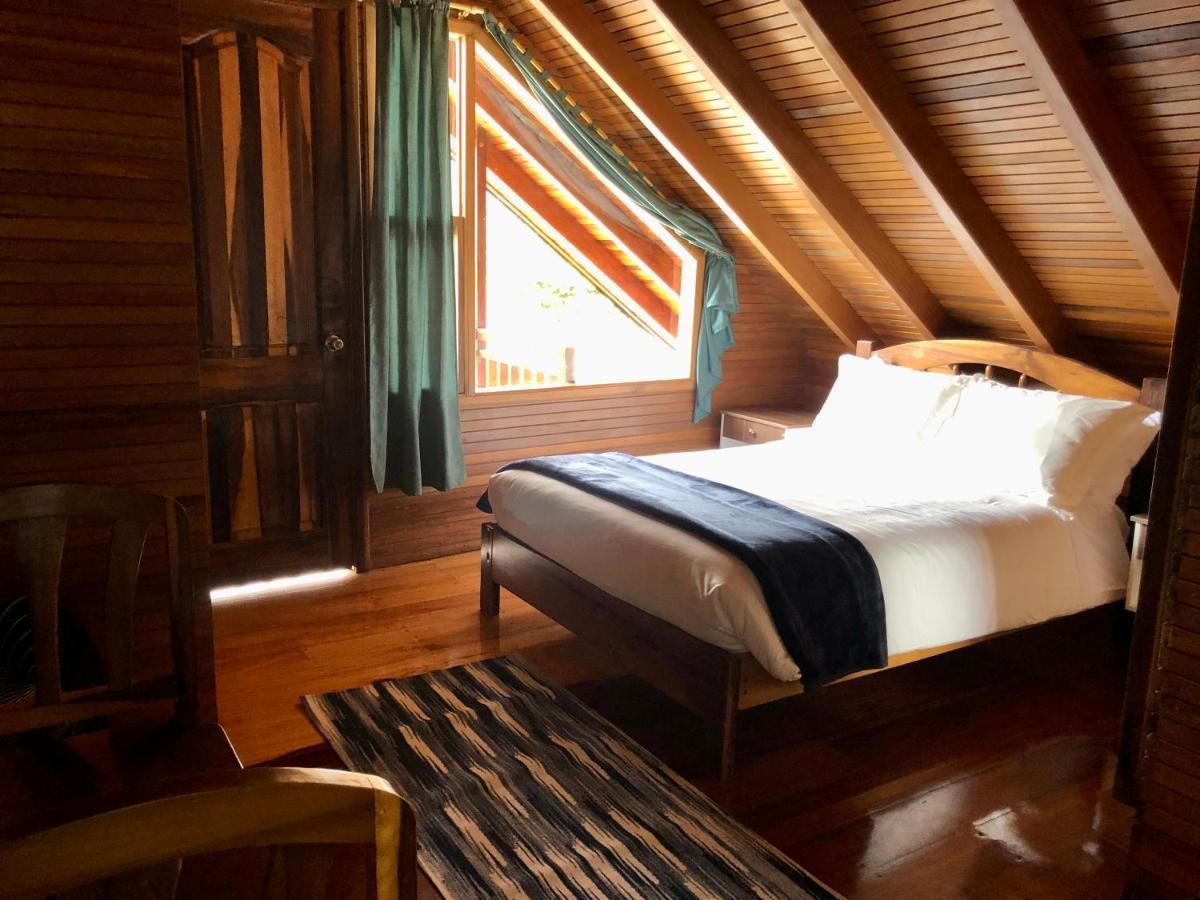 Hostal Zafiro มินโด ภายนอก รูปภาพ