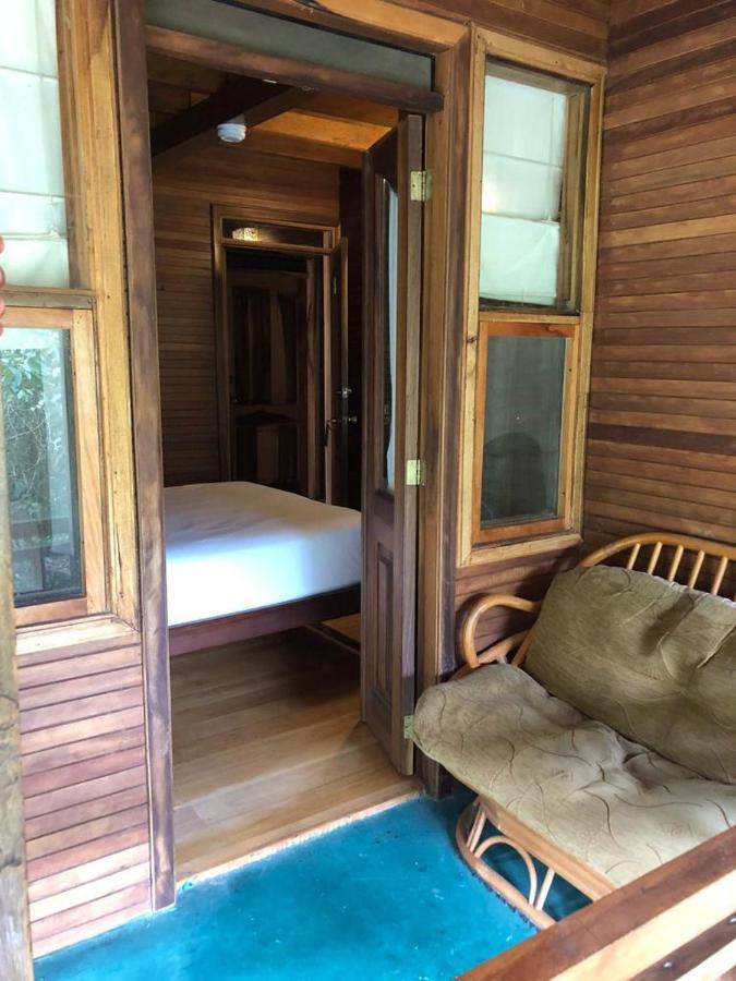 Hostal Zafiro มินโด ภายนอก รูปภาพ